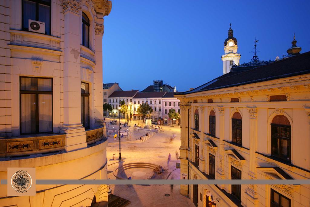 Hotel Fonix Pécs Kültér fotó